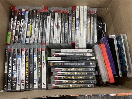 LOT OF VIDEO GAMES (SOME HAVE LIGHT SCRATCHES)