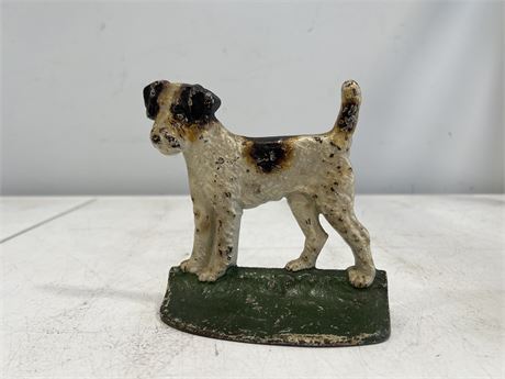 EARLY HUBLEY CAST IRON DOG DOR STOP - 5” WIDE 6” TALL