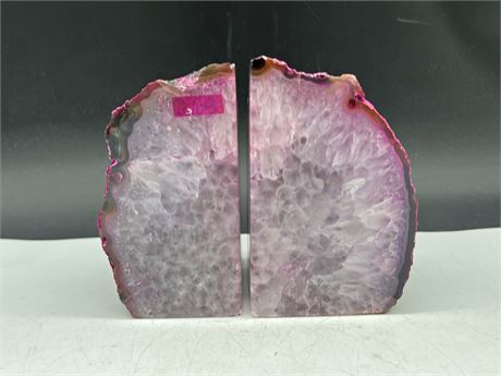 PAIR OF AGATE BOOK ENDS - 6”