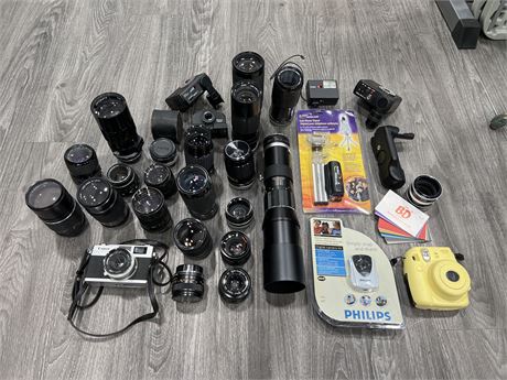 LARGE LOT OF CAMERA LENSES, FLASHES, CAMERA & ACCESSORIES