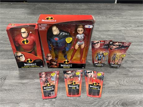 LOT OF NEW INCREDIBLES 2 FIGURES - LARGEST IS 13” TALL