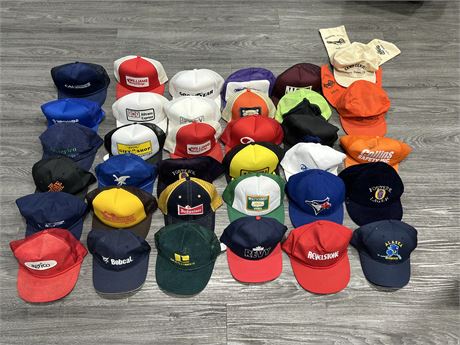 LARGE LOT OF MOSTLY VINTAGE TRUCKER STYLE HATS