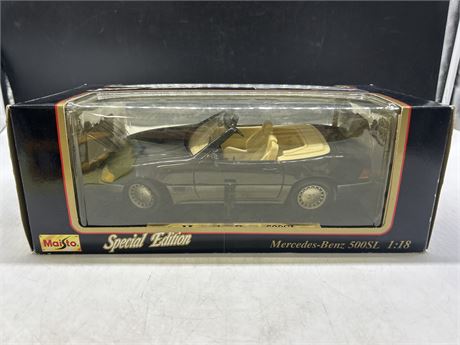 1:18 SCALE DIECAST MERCEDES-BENZ 500SL (1989) IN BOX