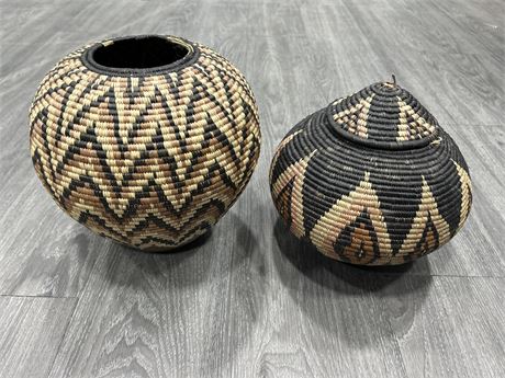 VINTAGE COILED GRASS BASKETS - LARGER 10” X 11”