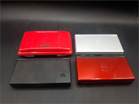 COLLECTION OF BROKEN NINTENDO DS CONSOLES - NEED REPAIRS - AS IS