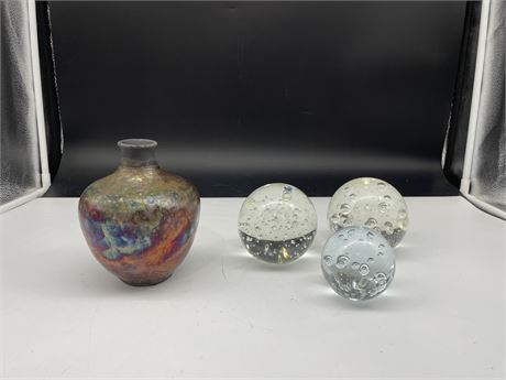 HAND CRAFTED POTTERY VASE(6”) & CLEAR BUBBLE DESIGN GLASS PAPERWEIGHTS