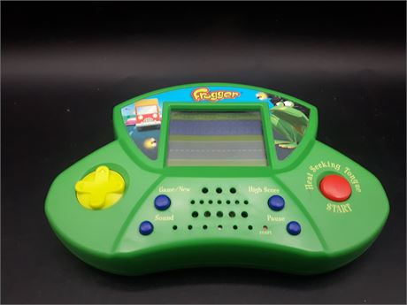 FROGGER HANDHELD CONSOLE