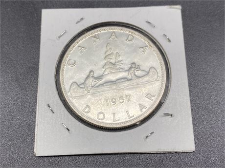 1957 CANADIAN SILVER DOLLAR