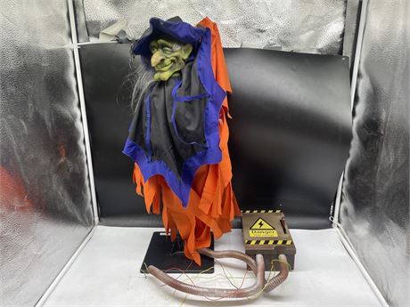 HALLOWEEN WITCH ON STAND & HIGH VOLTAGE SWITCH