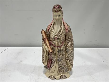CARVED / ENGRAVED CHINESE FIGURE W/SCROLL (13”)