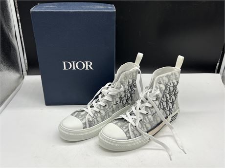 DIOR HIGHTOP SHOES SIZE 44 - LIKE NEW - AUTHENTICATION UNKNOWN