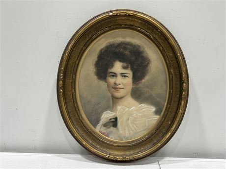 ANTIQUE FRAMED PICTURE OF LADY (18.5”x22”)