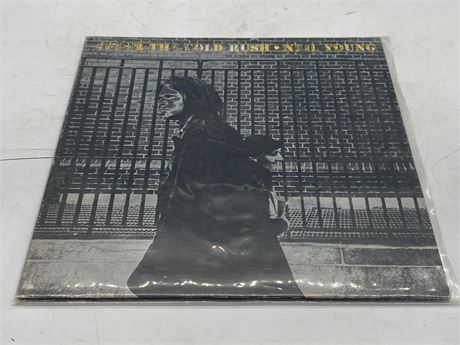 NEIL YOUNG - AFTER THE GOLD RUSH - EXCELLENT (E)