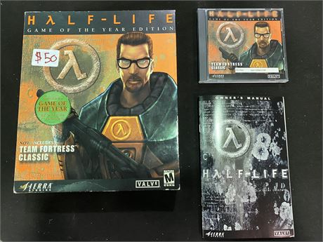 HALF-LIFE PC GAME (Disc is new)