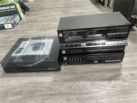 FISHER 8700 STEREO SYSTEM WITH TURNTABLE