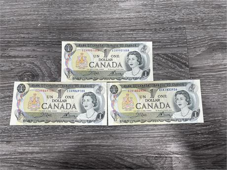 (3) 1973 CANADIAN $1 BILLS