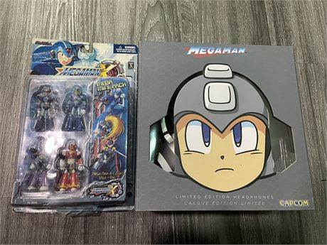 MEGA MAN LIMITED EDITION HEADSET W TOY PACK