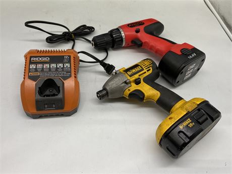 2 POWER DRILLS W/BATTERIES (Need charge) & RIGID BATTERY CHARGER
