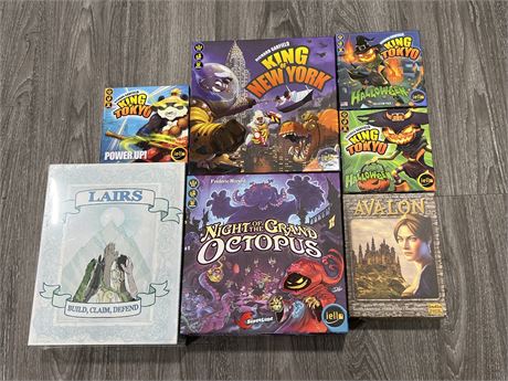 7PC OF BOARD GAMES - LAIRS IS SEALED
