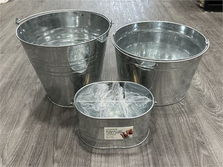 3 NEW METAL BUCKETS (LARGEST 12.5”X11.5”)