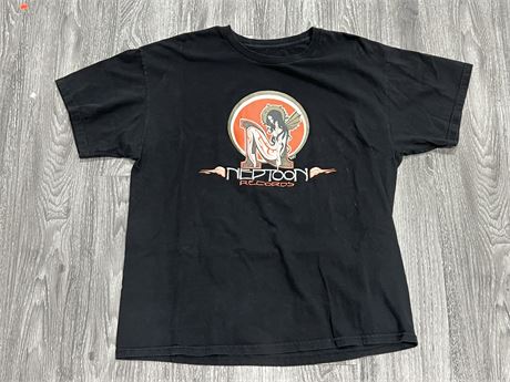 NEPTOON RECORDS T-SHIRT SIZE L