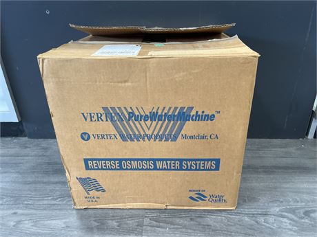 VERTEX REVERSE OSMOSIS WATER SYSTEM IN BOX