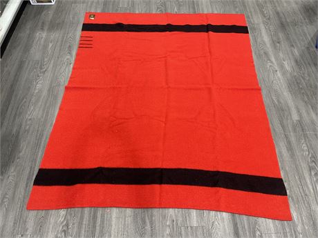 WOODWARDS EARLY’S WITNEY POINT BLANKET (MADE IN ENGLAND) (70”x82”)