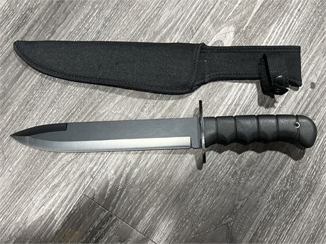NEW LARGE KNIFE W/SHEATH (14”)