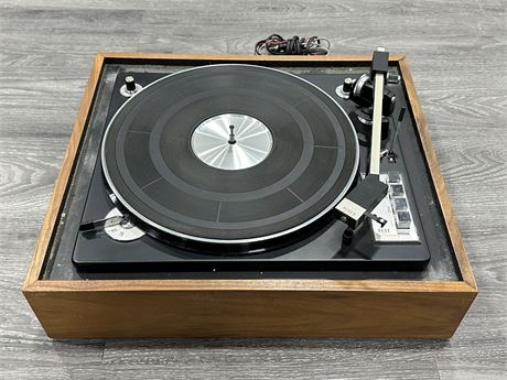 ELAC MIRACORD 770A TURNTABLE - UNTESTED