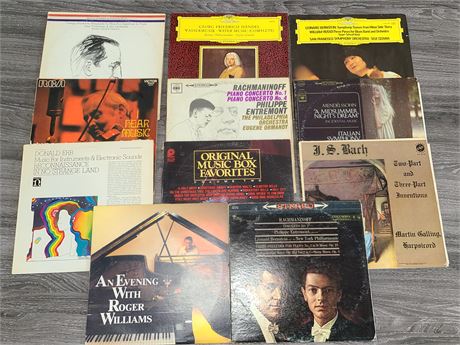 11 CLASSICAL RECORDS (most are in very good condition)