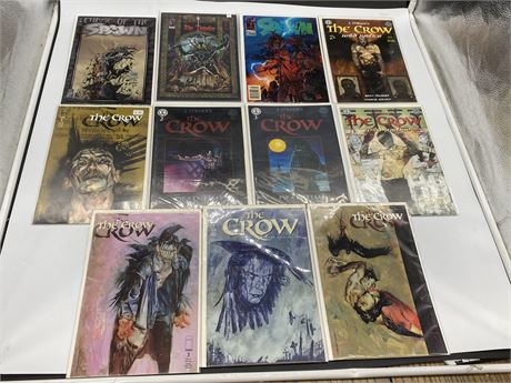 11 ASSORTED SPAWN / THE CROW COMICS