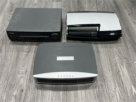 BOSE MEDIA CENTERS, DAEWOOD VCR