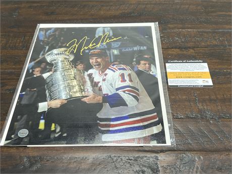 MARK MESSIER SIGNED PICTURE W/COA (8”x10”)