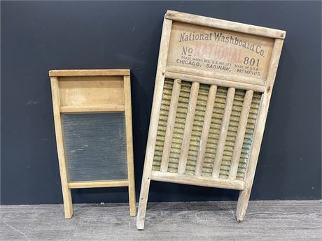 2 VINTAGE WASHBOARDS (LARGEST IS 12”X24”)