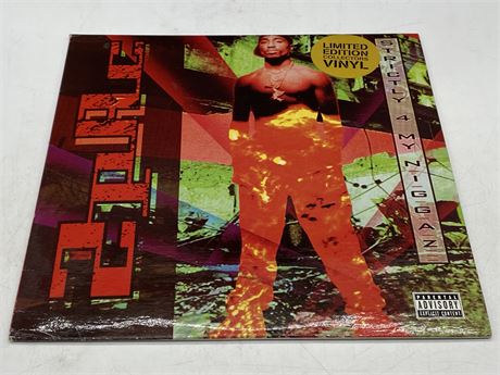 TUPAC LIMITED EDITION RECORD / 2LP - GOOD (G)