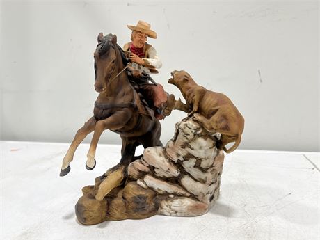 VINTAGE COWBOY ON HORSE W/ MOUNTAIN LION DECANTER 1 OF 200