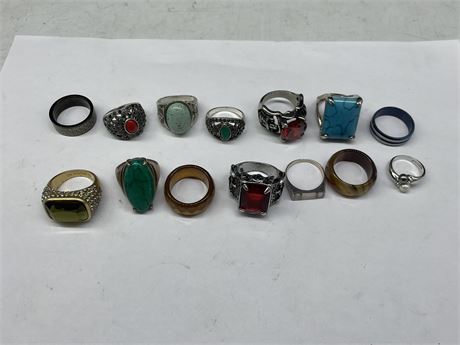 LOT OF 14 RINGS SIZE 9-10