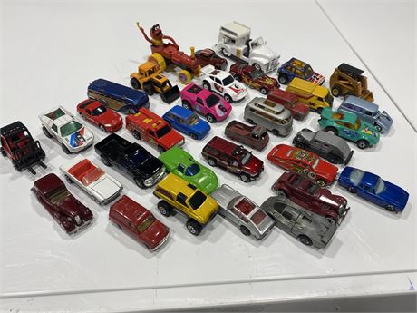 LOT OF 1/64 DIE CAST CARS (Some vintage)