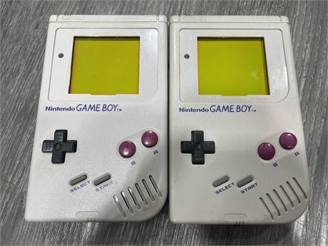 2 GAMEBOYS (UNTESTED)