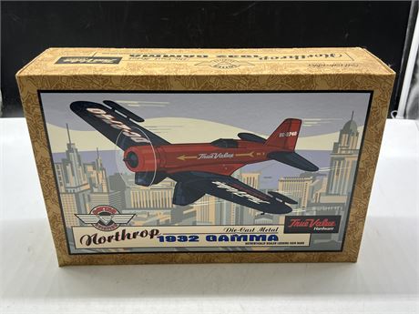 COTTER AVIATION DIECAST 1932 GAMMA AIRPLANE COIN BANK IN BOX