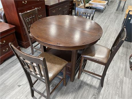 CIRCULAR WOOD TABLE W/4 CHAIRS (Table is 4ft wide, 3ft tall)