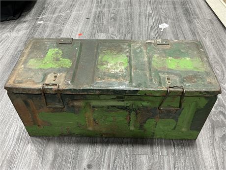 1944 AMMO BOX (22” wide)