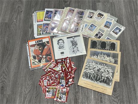 LOT OF SPORTS COLLECTABLES / CARDS - INCLUDES VINTAGE / SIGNED ITEMS