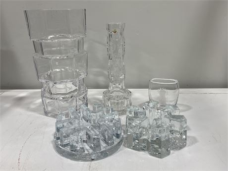 5 CLEAR GLASS PIECES