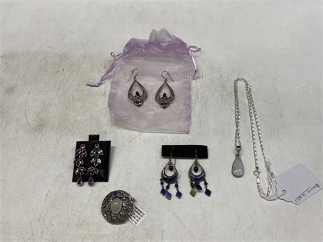 5 PEICES OF STERLING, LAPIS, AMETHYST & MOONSTONE JEWELRY