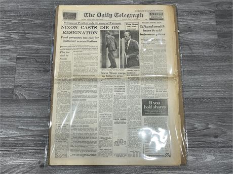 AUGUST 1974 RICHARD NIXON RESIGNATION NEWSPAPER