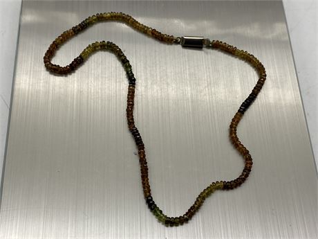 VINTAGE FACETED SEMI-PRECIOUS STONE BEADS NECKLACE (17”)