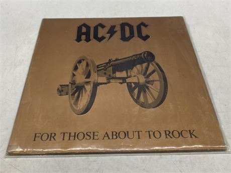 AC/DC - FOR THOSE ABOUT TO ROCK - EXCELLENT (E)