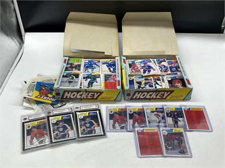 2 BOXES OF 1982/83 OPC NHL CARDS INCLUDING STARS & GRADED ROOKIES