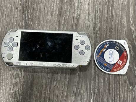 PSP WITH WIPEOUT PURE (WORKS)